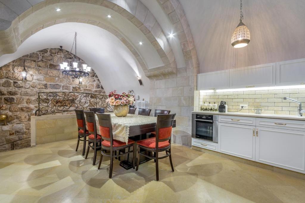 Western Wall Luxury House - Avraham Jerusalén Exterior foto